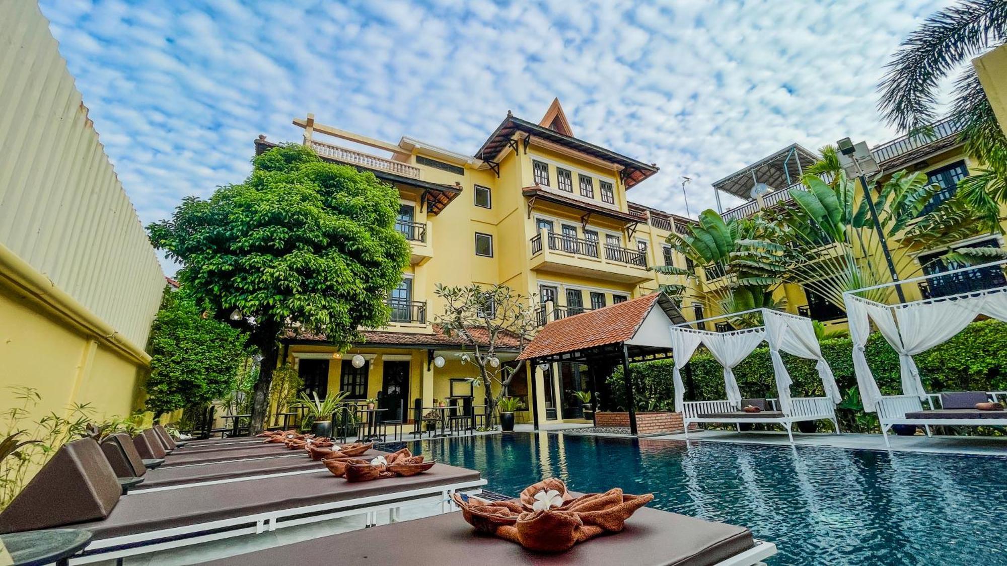 Villa Indochine D'Angkor シェムリアップ エクステリア 写真
